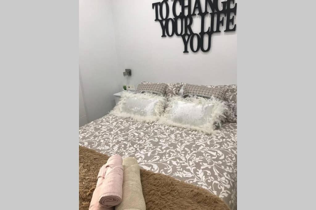 Apartamento De Diseno Centrico A 5 Min De Playa Alicante Kültér fotó