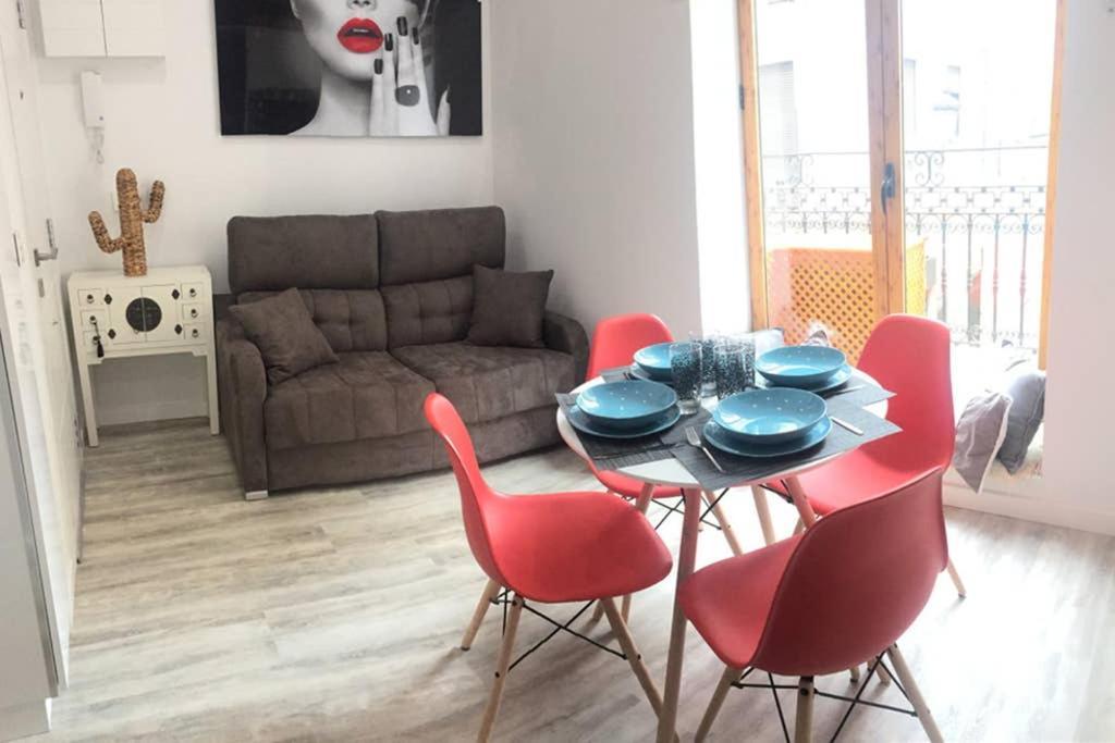 Apartamento De Diseno Centrico A 5 Min De Playa Alicante Kültér fotó
