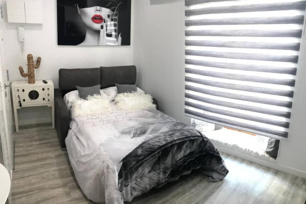 Apartamento De Diseno Centrico A 5 Min De Playa Alicante Kültér fotó